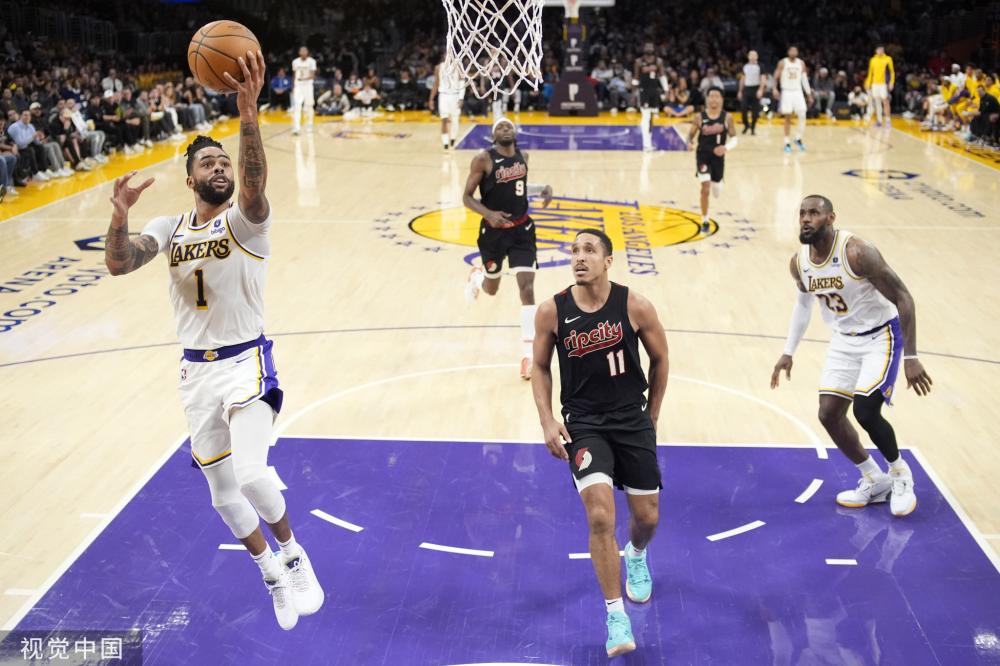 重建的泥潭 重建的泥潭