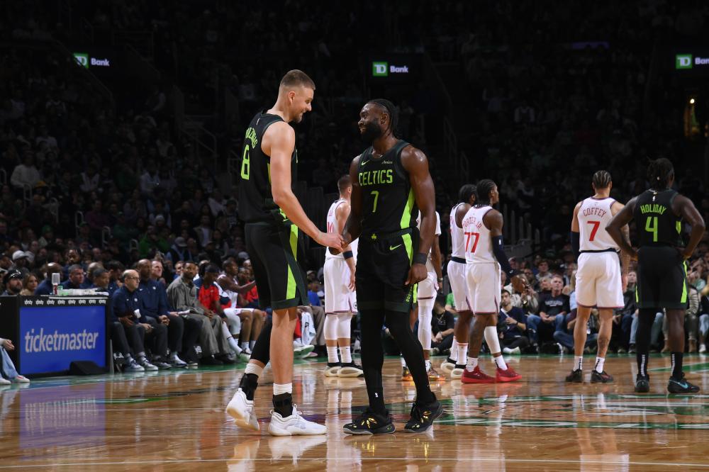 轻球员取代 轻球员取代