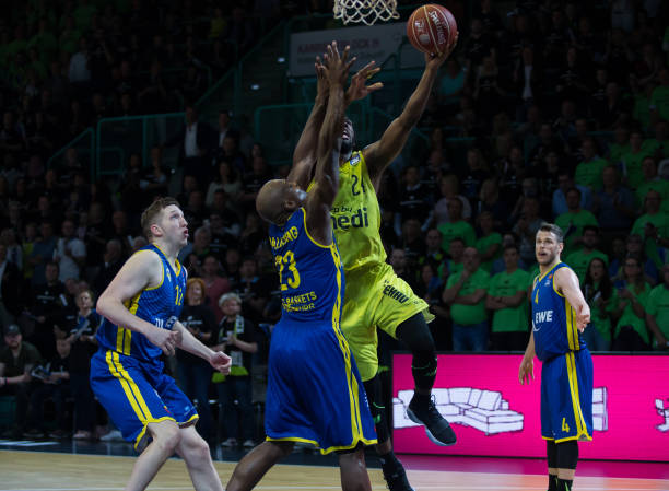 多的精彩表 多的精彩表